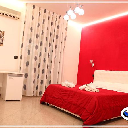 לינה וארוחת בוקר רג'יו די קאלאבריה Beauty House מראה חיצוני תמונה