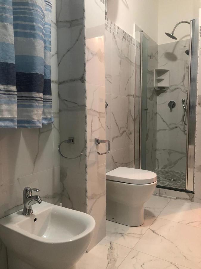 לינה וארוחת בוקר רג'יו די קאלאבריה Beauty House מראה חיצוני תמונה
