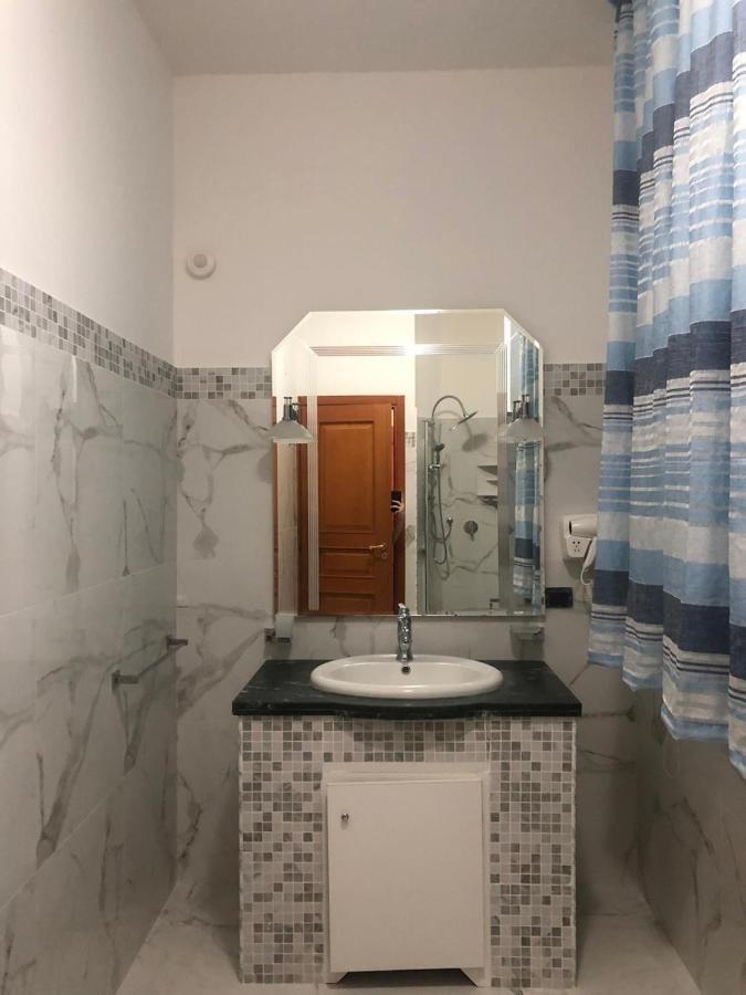 לינה וארוחת בוקר רג'יו די קאלאבריה Beauty House מראה חיצוני תמונה