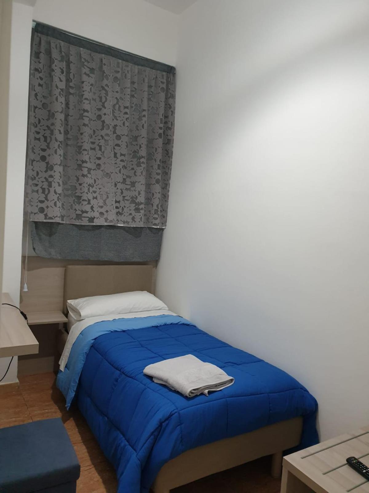 לינה וארוחת בוקר רג'יו די קאלאבריה Beauty House מראה חיצוני תמונה