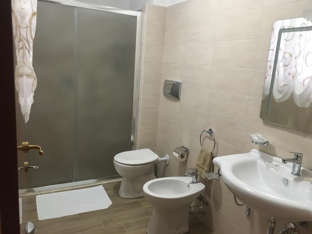 לינה וארוחת בוקר רג'יו די קאלאבריה Beauty House מראה חיצוני תמונה