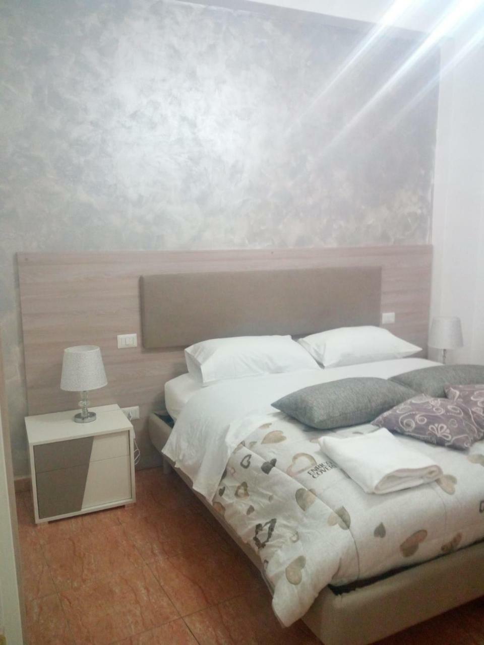 לינה וארוחת בוקר רג'יו די קאלאבריה Beauty House מראה חיצוני תמונה